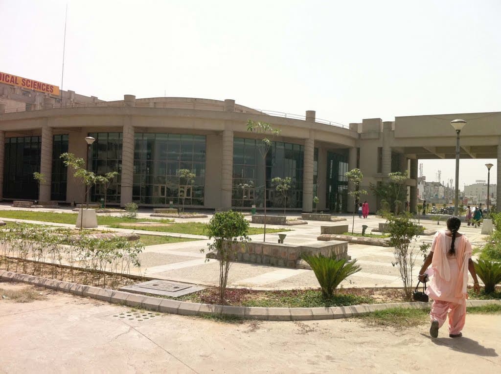 Dhivya Arts and Science College Tiruvannamalai Campus Building photo 3